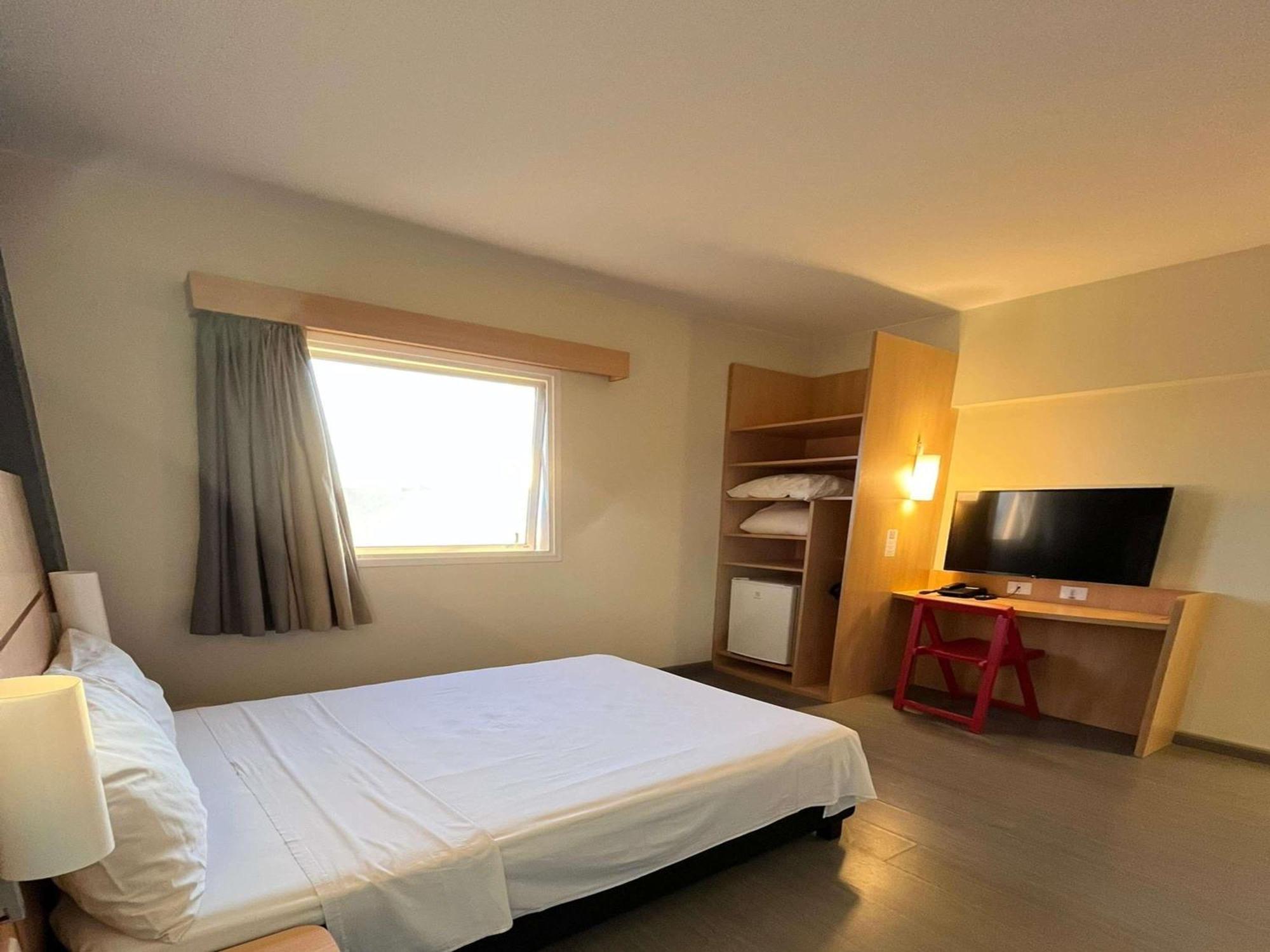 Ibis Catalao Ξενοδοχείο Εξωτερικό φωτογραφία