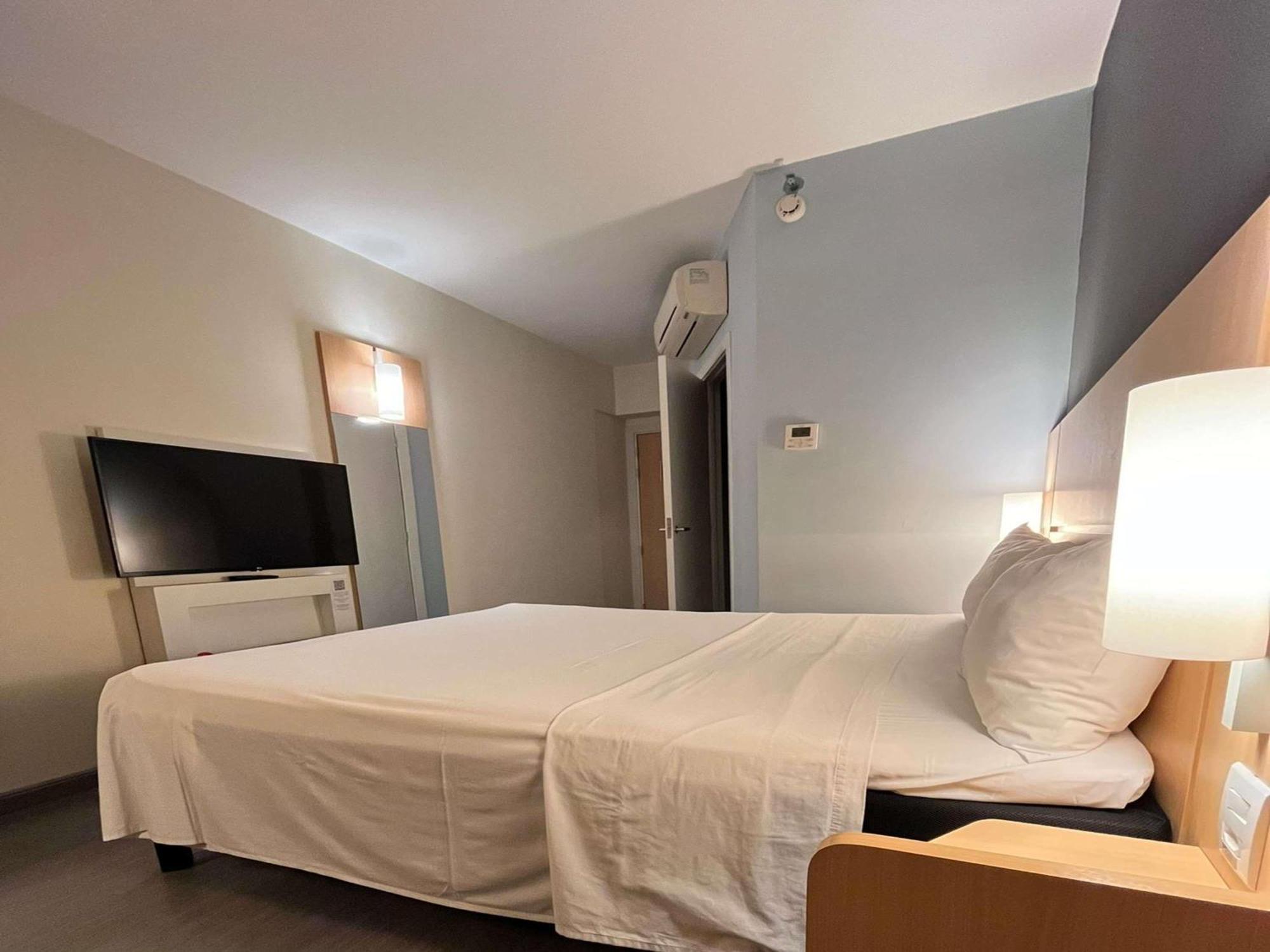 Ibis Catalao Ξενοδοχείο Εξωτερικό φωτογραφία