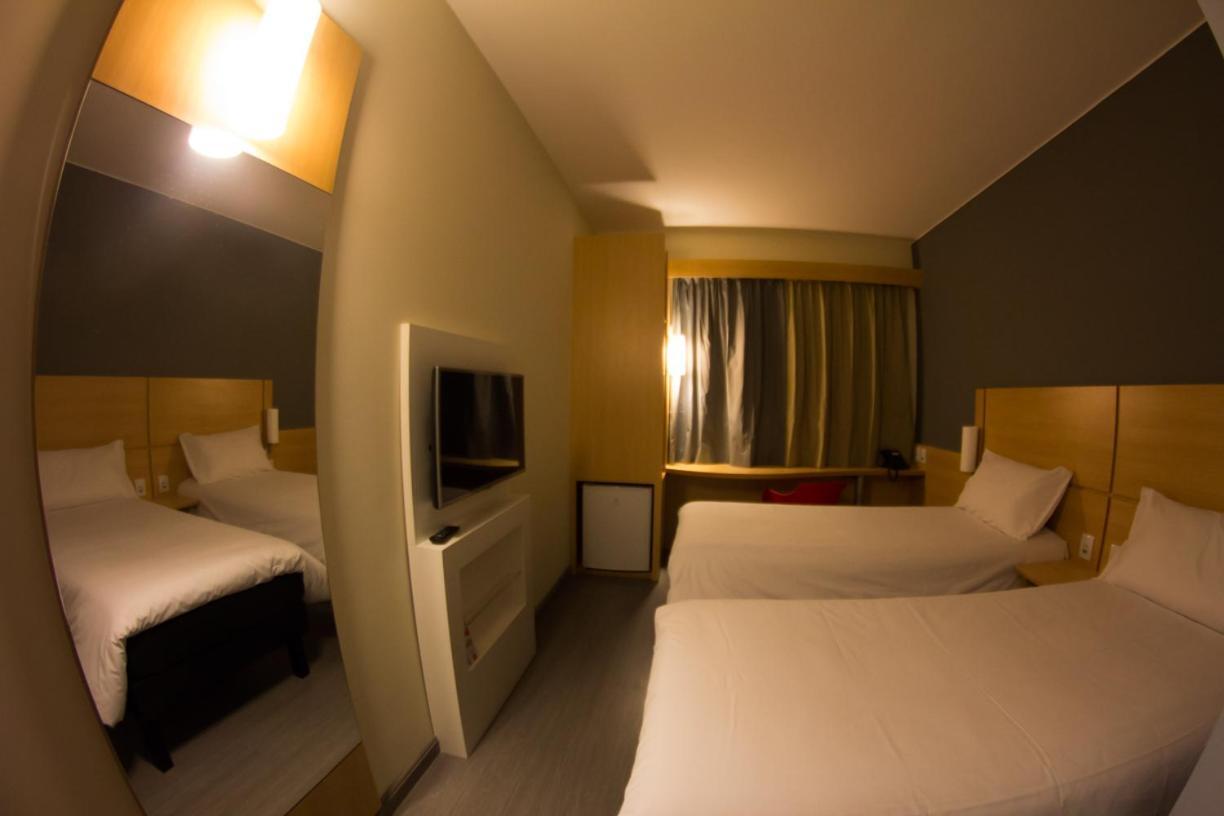 Ibis Catalao Ξενοδοχείο Εξωτερικό φωτογραφία